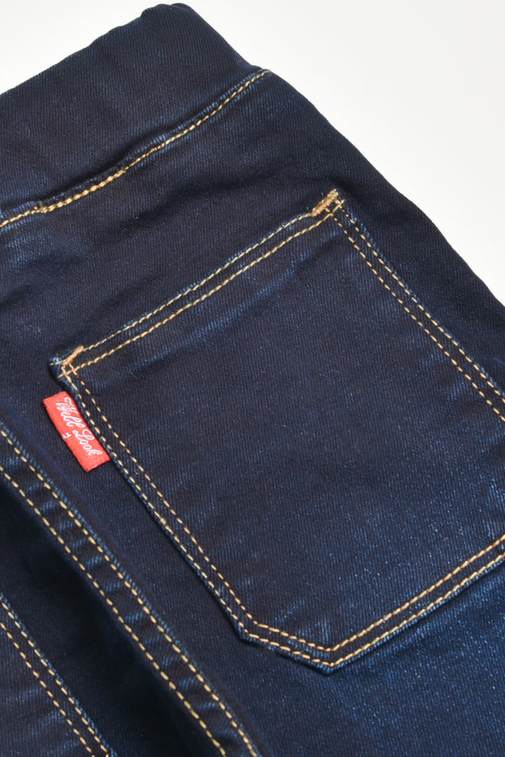 Dark Blue Denim with Six Pocket